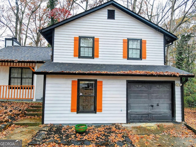 view of front of house featuring a garage