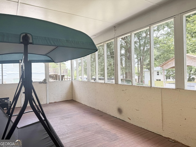 view of unfurnished sunroom