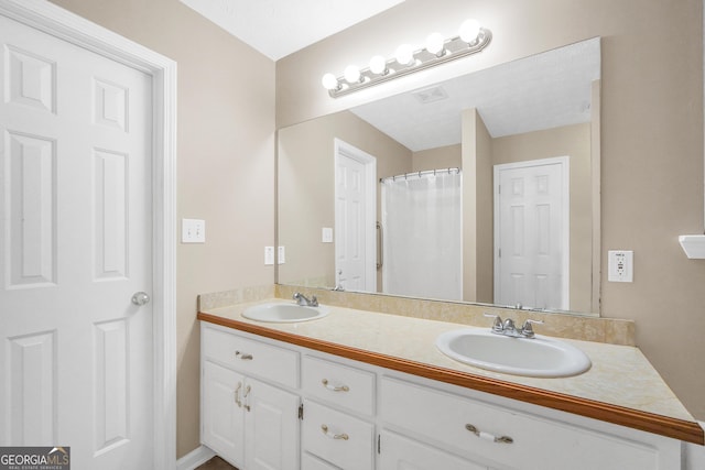 bathroom with vanity