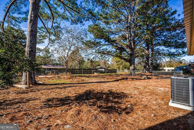 view of yard featuring cooling unit