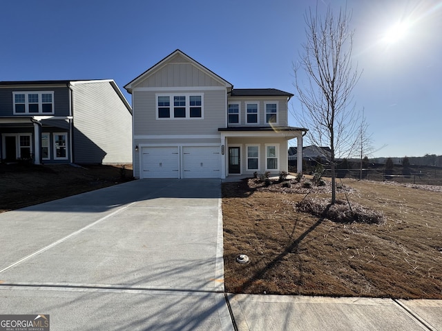 view of front facade featuring a garage