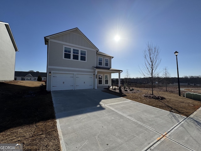 view of front of house featuring a garage