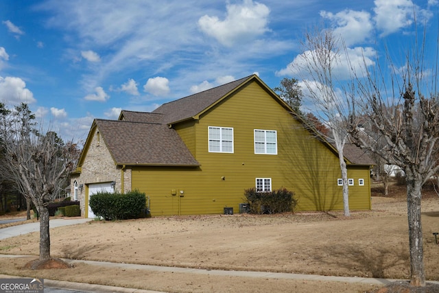 view of property exterior