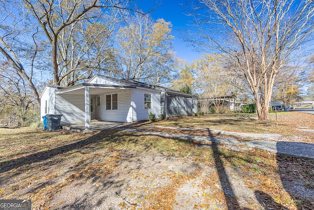 view of front of property