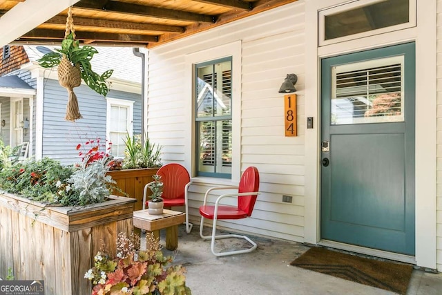 property entrance with a porch