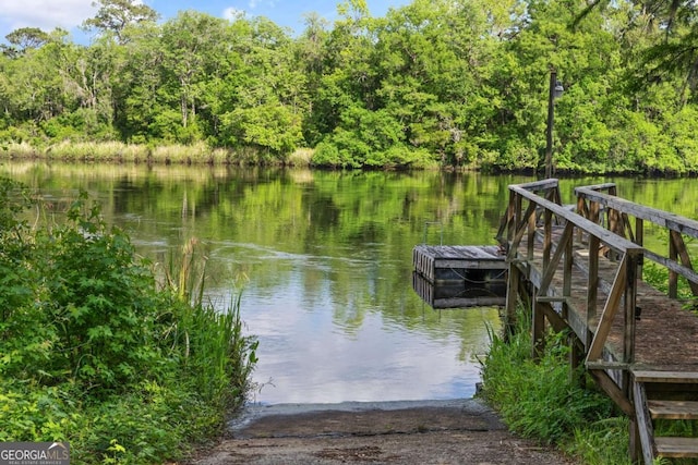 view of dock featuring a water view