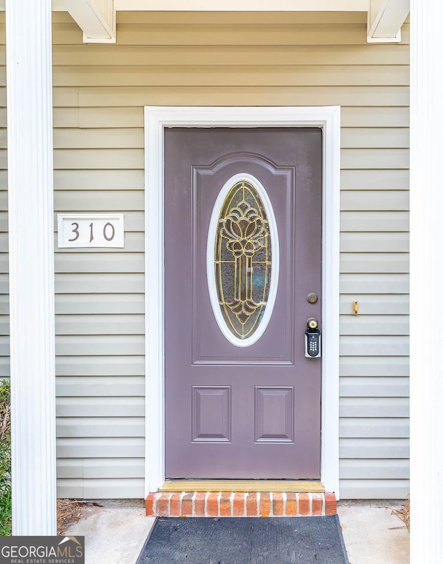 view of entrance to property