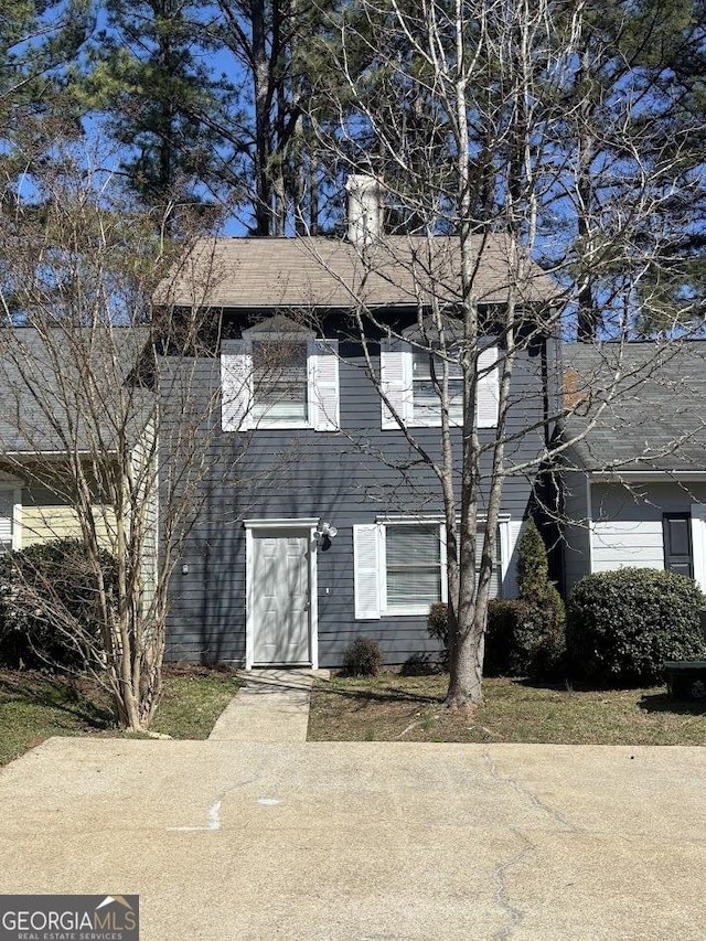 view of front of home