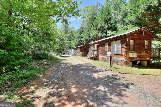 view of home's exterior