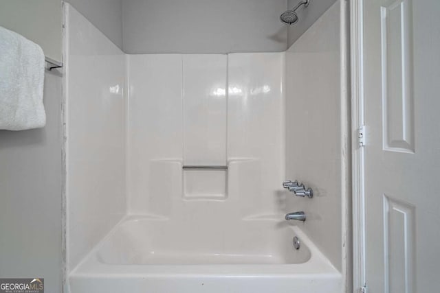 bathroom featuring shower / bath combination