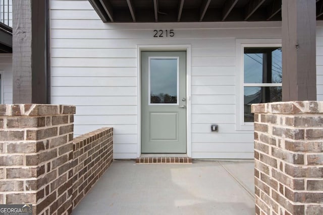 view of property entrance