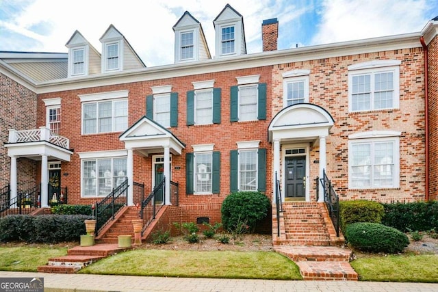 view of townhome / multi-family property