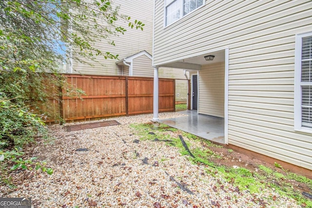 view of yard with a patio