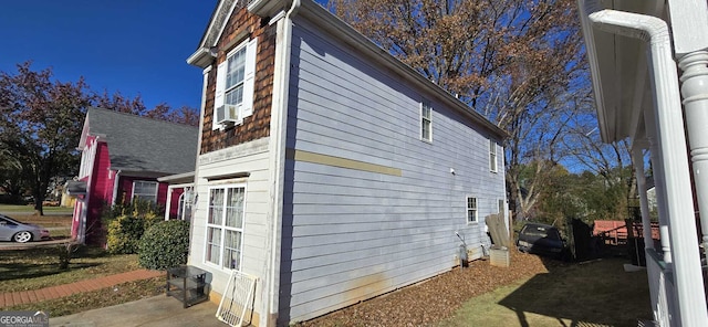 view of home's exterior