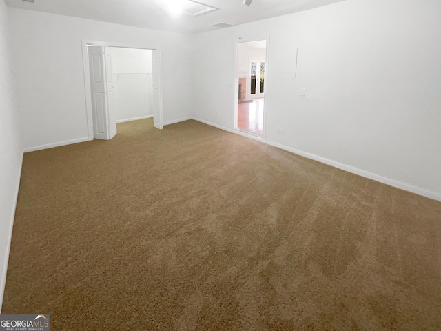 empty room with carpet