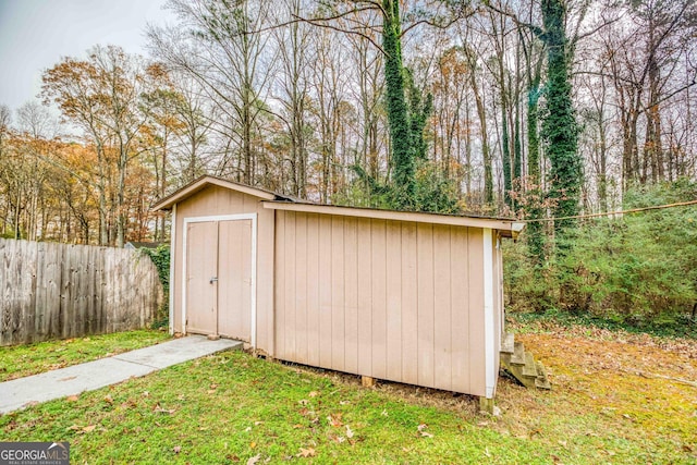 view of outbuilding