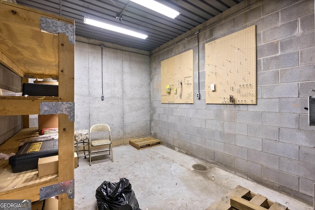 interior space featuring concrete flooring