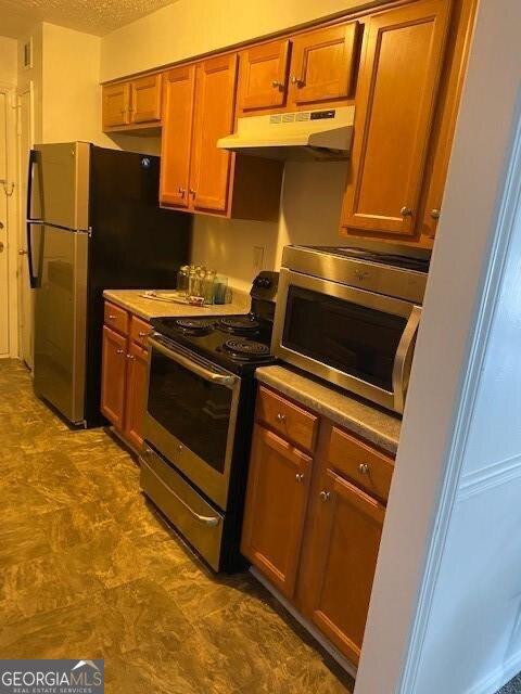 kitchen with appliances with stainless steel finishes