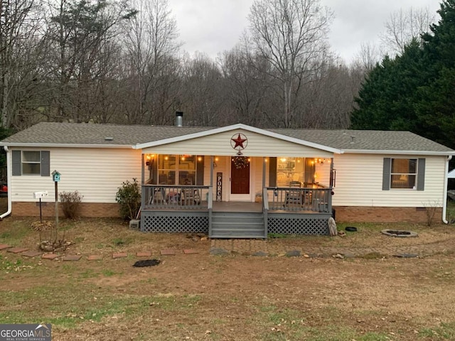 view of front of property featuring a porch