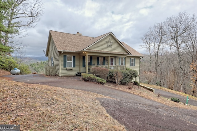 view of front facade featuring covered porch