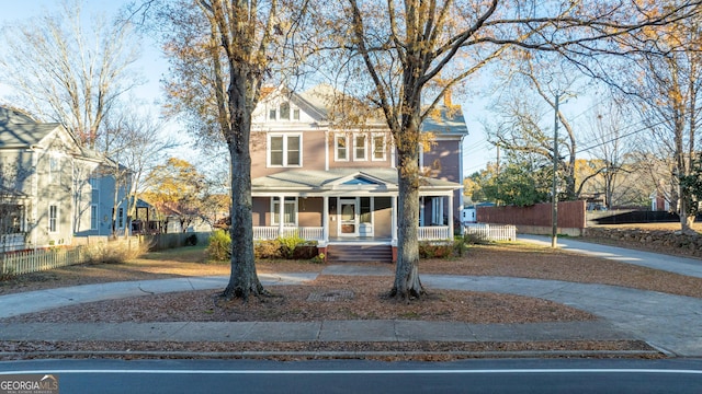 view of front facade with a porch