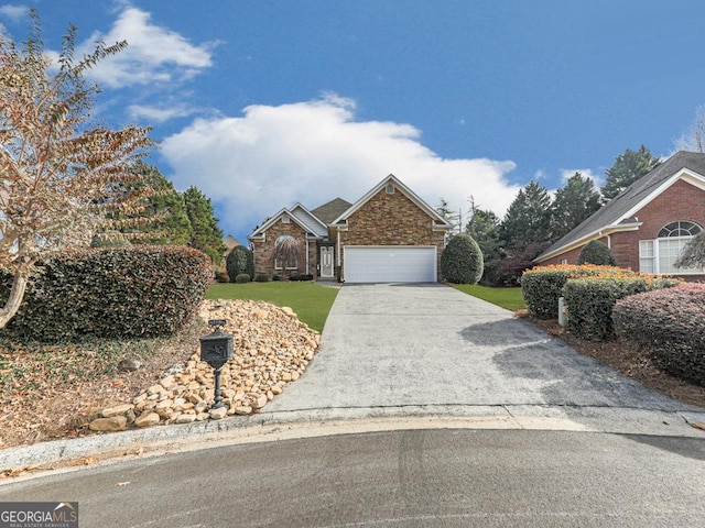 view of front of home with a front lawn