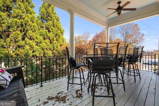 deck with ceiling fan