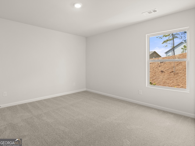 empty room featuring carpet