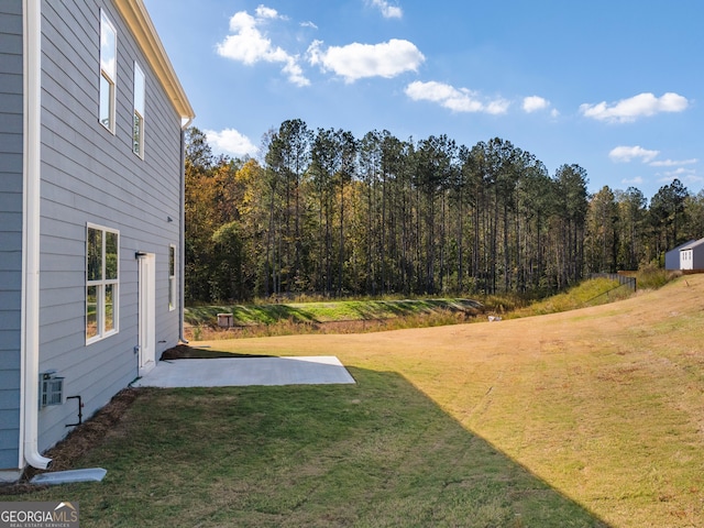 view of yard with a patio