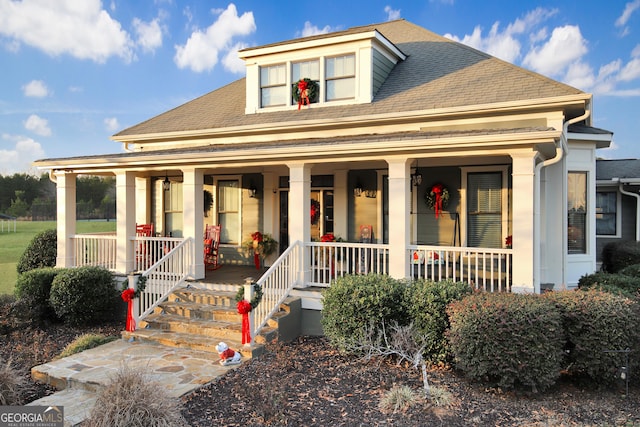 view of front of property with covered porch