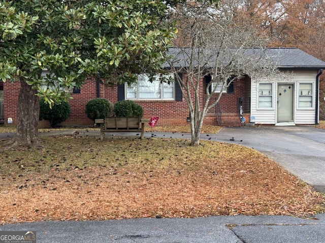 view of front of home