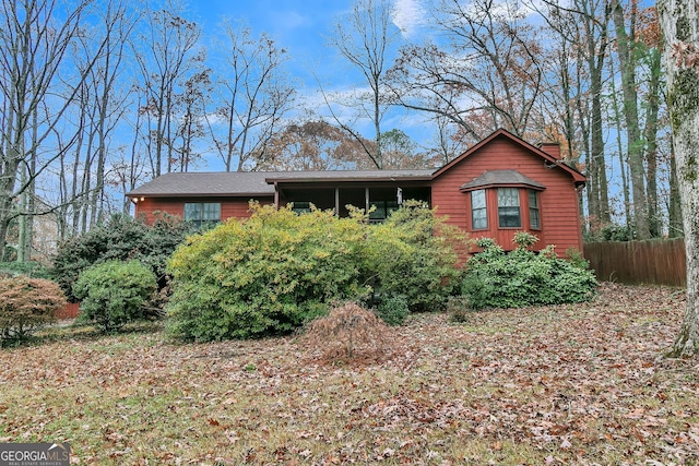 view of front of property