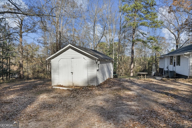 view of outdoor structure