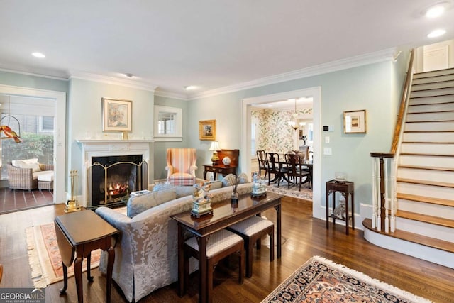 living room featuring dark wood-type flooring and ornamental molding