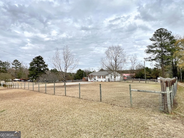 view of yard featuring a rural view