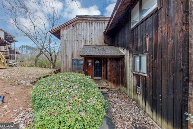 view of property entrance