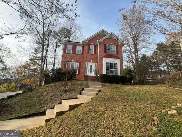 view of front of house featuring a front yard