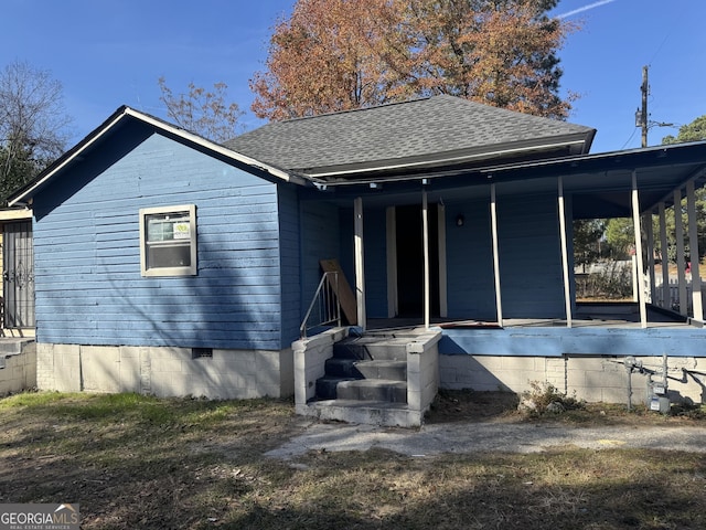 view of front of house with covered porch