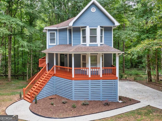 view of front of house with covered porch