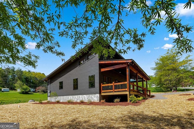 view of home's exterior