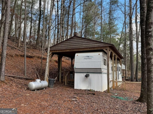 view of outbuilding