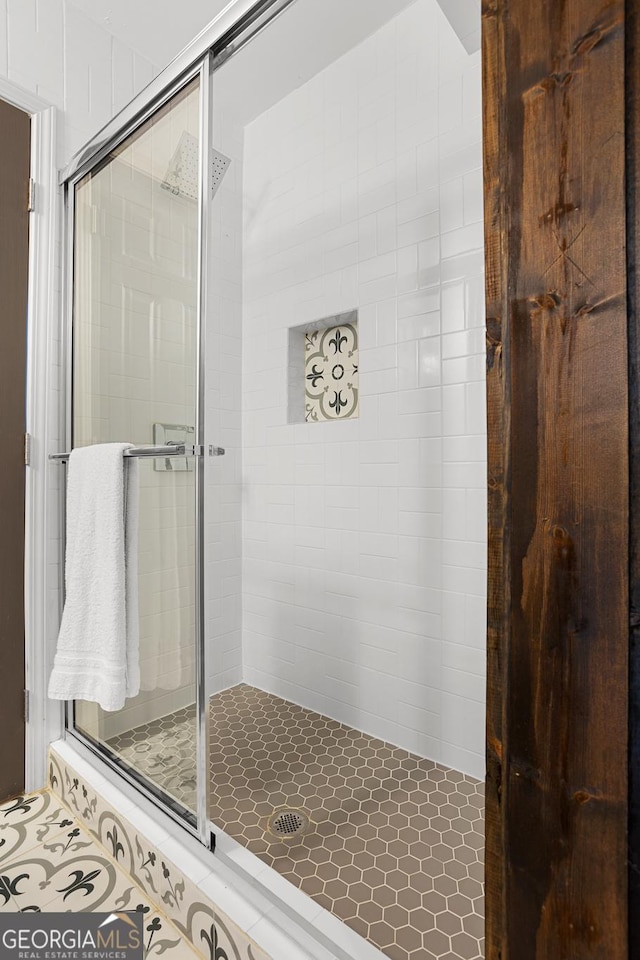 bathroom with walk in shower