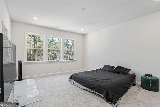 bedroom featuring carpet floors