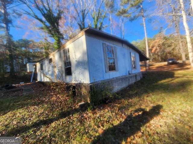 view of property exterior