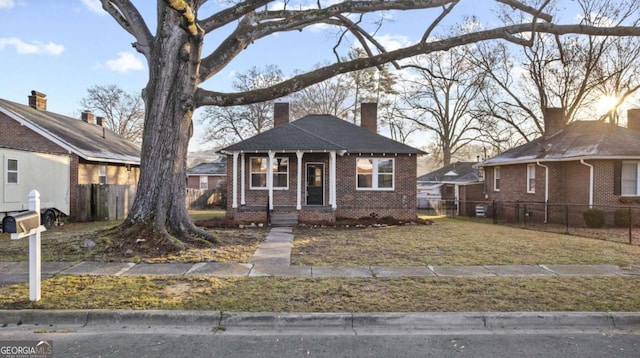 view of front of property