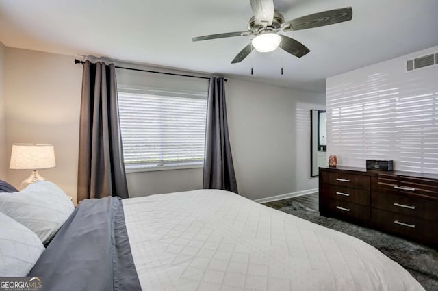 bedroom featuring ceiling fan