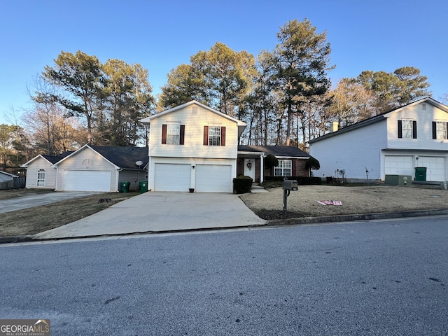 709 Kilkenny Cir, Lithonia GA, 30058, 3 bedrooms, 2.5 baths house for sale