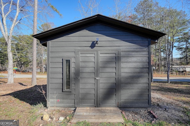 view of outbuilding