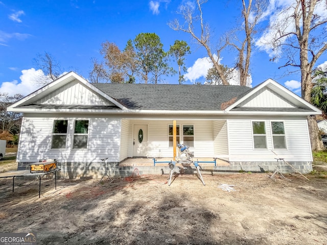 view of front of property with covered porch