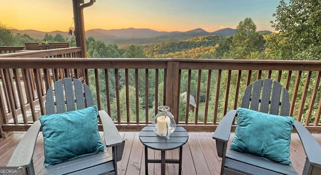 view of deck at dusk